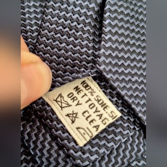 Escada blue silk tie - Picture 5 of 7